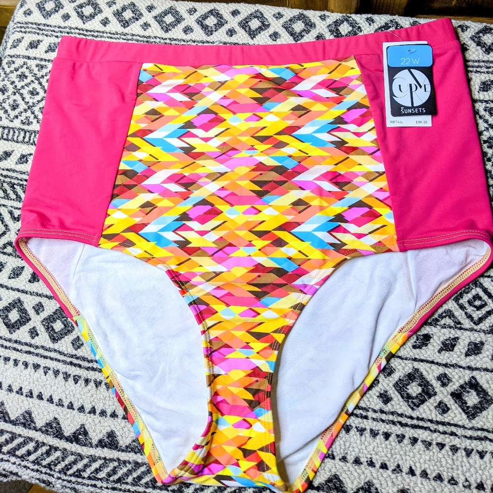 NWT CURVE by SUNSETS  Hot Pink Swim Bottoms
